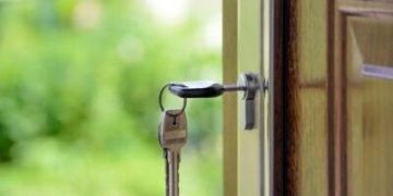Purchasing vs. Renting in Huntsville: Which is Proper for You?