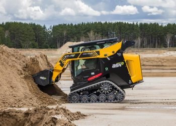 Yanmar-Powered ASV VT-75 Brings Awesome Carry, Loading : CEG