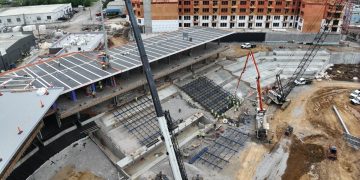 New Stadium Rises From ‘The Bottoms’ : CEG