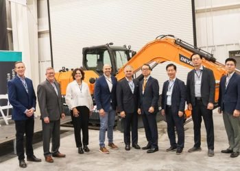DEVELON Celebrates Grand Opening of New Customization Plant : CEG