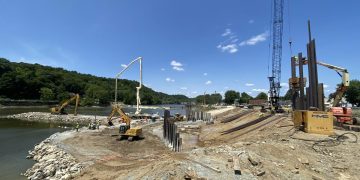 Ohio Division of Herbal Sources Works to Substitute Ancient Dam : CEG
