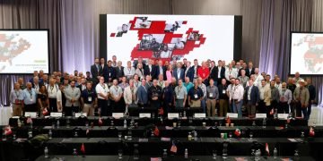 Palfinger Strengthens Partnership with Broker Community at Convention : CEG