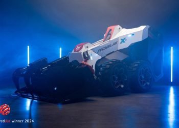Bobcat Wins Prestigious Pink Dot Design Award for RogueX2 Idea : CEG