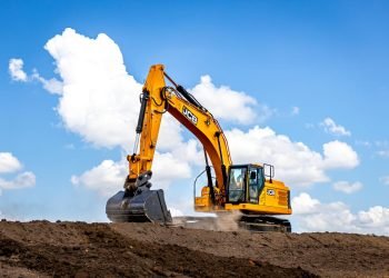 JCB Launches Largest X Collection Crawler Excavator With 370X : CEG