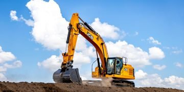 JCB Launches Largest X Collection Crawler Excavator With 370X : CEG