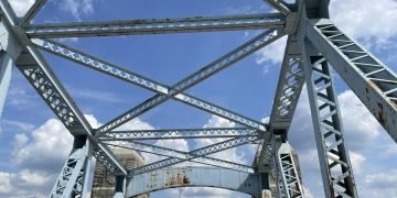 PennDOT Preserves McKees Rocks Bridge : CEG