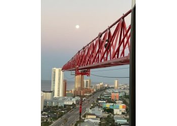 Gulf Shores’ Latest Resort Will get a Tower Lend a hand From ALL Crane : CEG