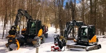 Wheeled Excavators Roll Into North The us : CEG