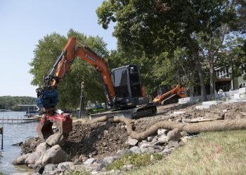 Picket Duck Landscaping Solutions Name to Panorama With DEVELON : CEG