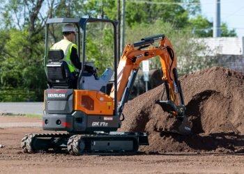 The DX17Z-7: Develon’s smallest mini excavator but