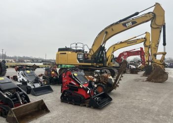 Bunch Brothers Conducts Its Annual Fall Sale in Louisville : CEG