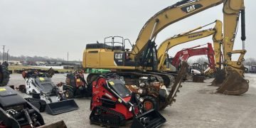 Bunch Brothers Conducts Its Annual Fall Sale in Louisville : CEG