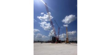 Manitowoc 18000 From ALL Is helping Construct New Florida Energy Plant : CEG