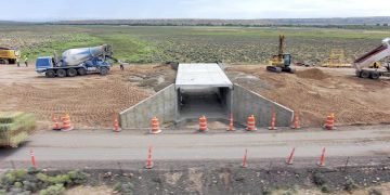 Building Set for M Natural world Crossing in Wyoming : CEG