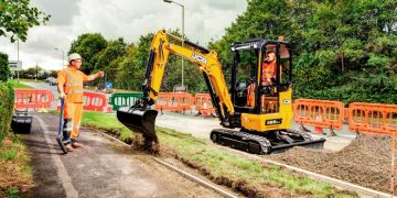 JCB unveils new diggers, dumpers and rollers