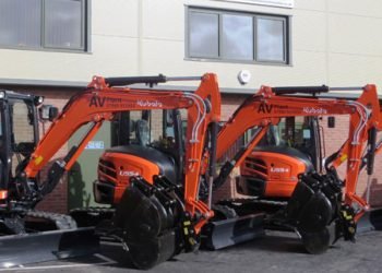 AV Plant devoted to digging