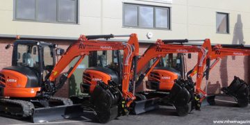 AV Plant devoted to digging