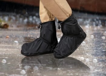 Do Rubber Boot Covers Stay Your Toes Heat?