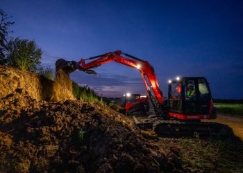 Kubota reinvents its 8-ton compact excavator