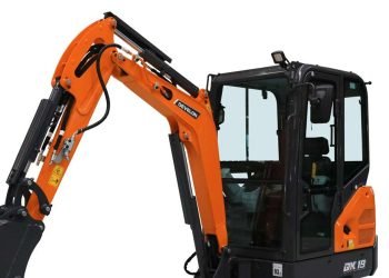 Develon unveils DX17Z-7 and DX19-7 mini-excavators