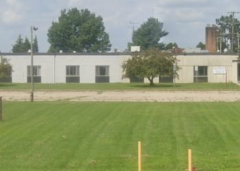 Guy killed all through paintings on former Edmore Medical institution