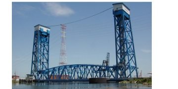 Leaders Need New Vertical Elevate Bridge to Be Aesthetically Fulfilling : CEG