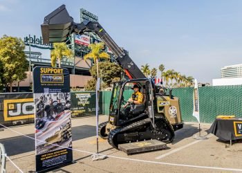 JCB, VetsAid Spouse to Toughen Veterans With Particular Teleskid : CEG