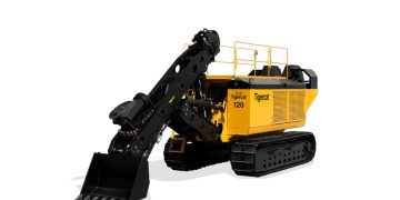 Tigercat Launches 120 Winch Lend a hand : CEG