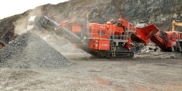 Top-Capability Manufacturing With Finlay C-1550+ Tracked Cone Crusher : CEG