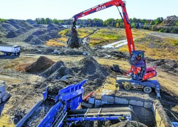 SMH Crew Provides Komatsu Corporate Retail outlets to Its Broker Community : CEG
