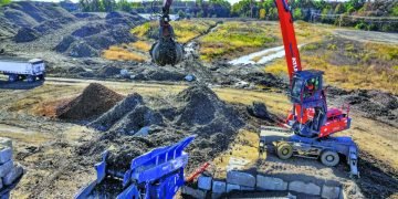 SMH Crew Provides Komatsu Corporate Retail outlets to Its Broker Community : CEG