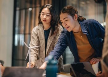 Virtual abilities hole a barrier for the development trade: what to do subsequent