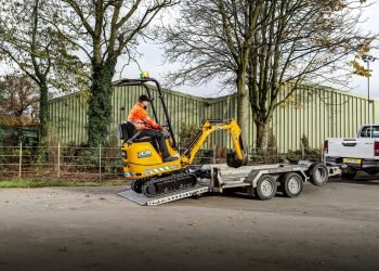 JCB to exhibit new electrical micro excavator at EHS