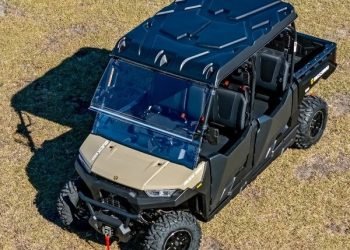 Massimo debuts 2025 Greenback 550-6 Group UTV