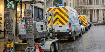 UK Energy Networks companions with Falco in e-digger rollout