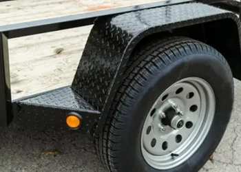 What Tires are Perfect for A Software Trailer?