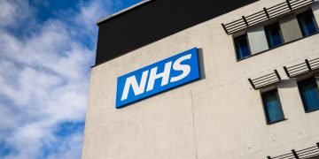 Kier and Willmott Dixon amongst providers in £500m NHS decarbonisation scheme