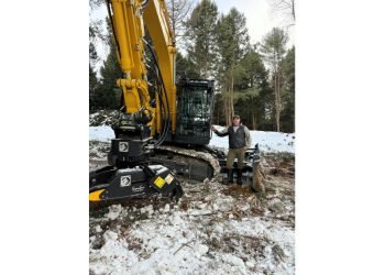 Longto Tree Carrier Lays Robust Basis for A hit Industry : CEG