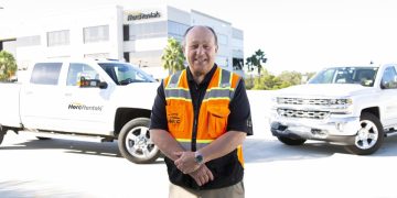 Herc Holdings, H&E Apparatus Products and services Conform to Merge : CEG