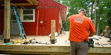 Simpson Sturdy-Tie Groups Up with Renovation Hunters for Season 3!