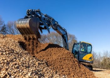 Hyundai Debuts its Biggest Compact Excavator, the HX90A