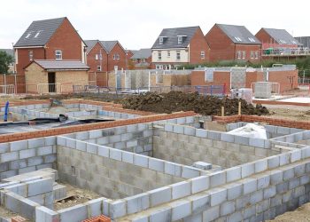 Making plans approvals sink to decade-low Making plans approvals sink to decade-low