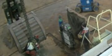How to not transfer an excavator bucket [ –with video]