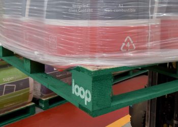 Insulation manufacturer switches to inexperienced pallets Insulation manufacturer switches to inexperienced pallets