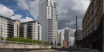 Pickstock’s Stratford tower licensed