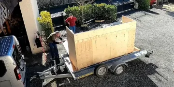 Couple construction house purchase mini excavator from Alibaba and unbox it to a number of surprising surprises