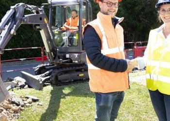 First Volvo electrical compact excavator arrives at buyer website