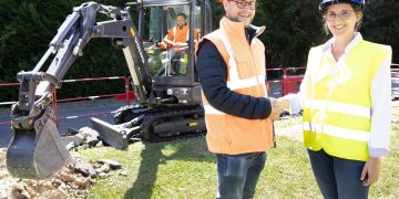 First Volvo electrical compact excavator arrives at buyer website