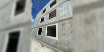 BLOCKSEAL® Liquid Flashing exceeds AAMA 714-22 usual