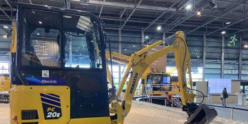 Intermat: Komatsu debuts electrical mini